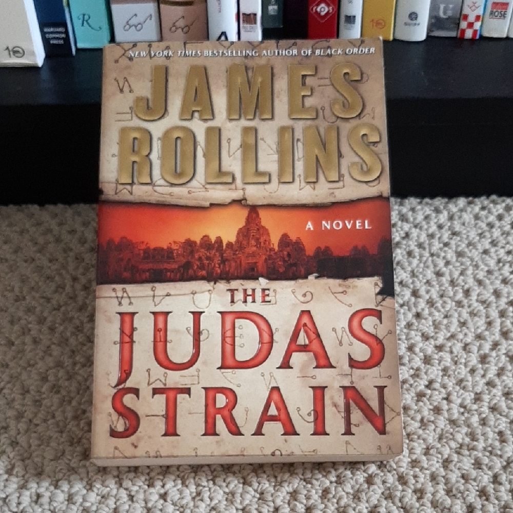 🌼5 For $25🌼 The Judas Strain by James Rollins